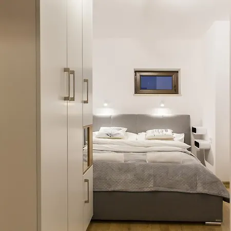 Banialuka アパート