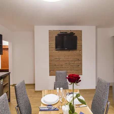 アパート Banialuka *