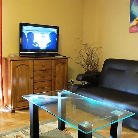 アパート Banialuka